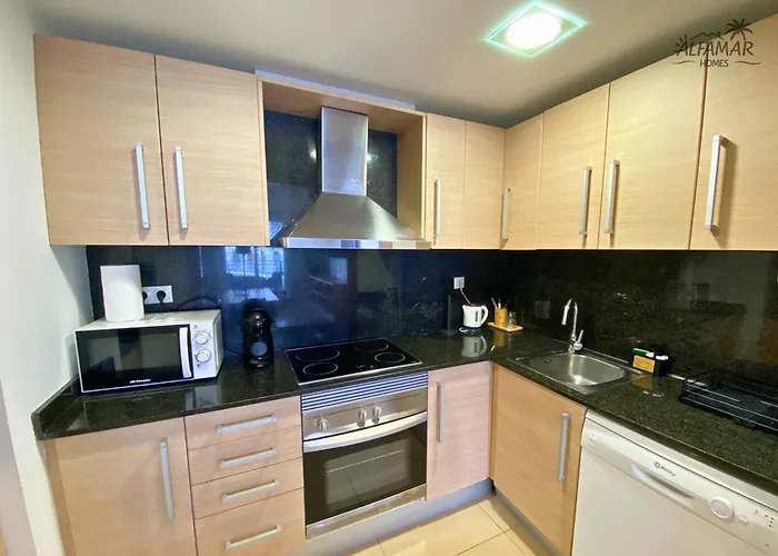 Apartamento Cozy With Parking & Swimming Pool Lloret de Mar