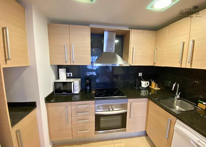 Cozy With Parking & Swimming Pool Apartamento *